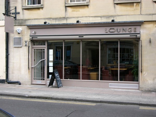 Lounge - Bath